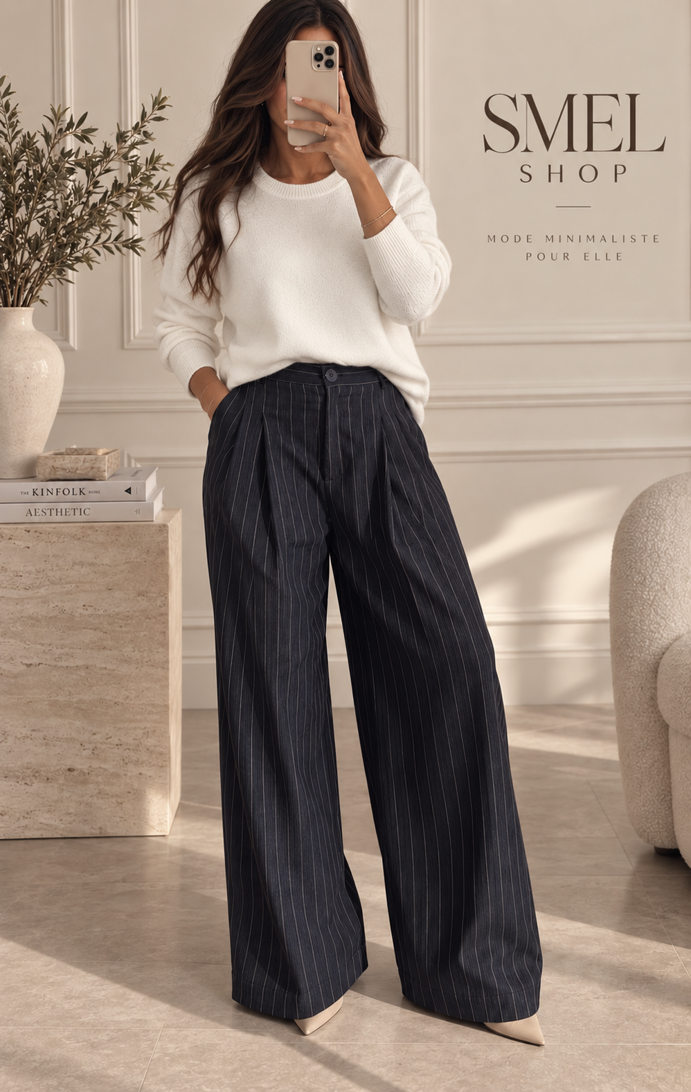 Pantalon large bleu marine à fines rayures
