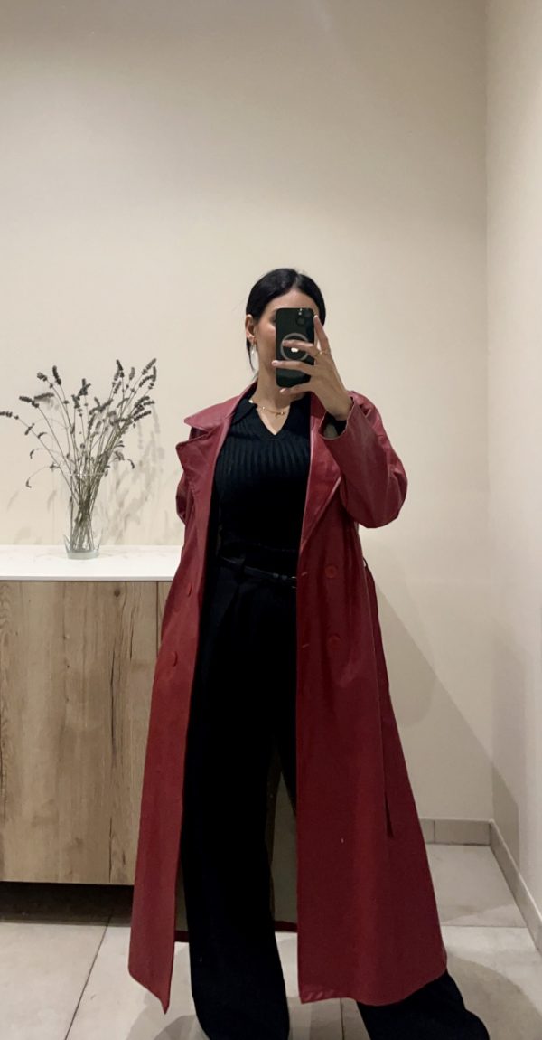 Trench similicuir rouge