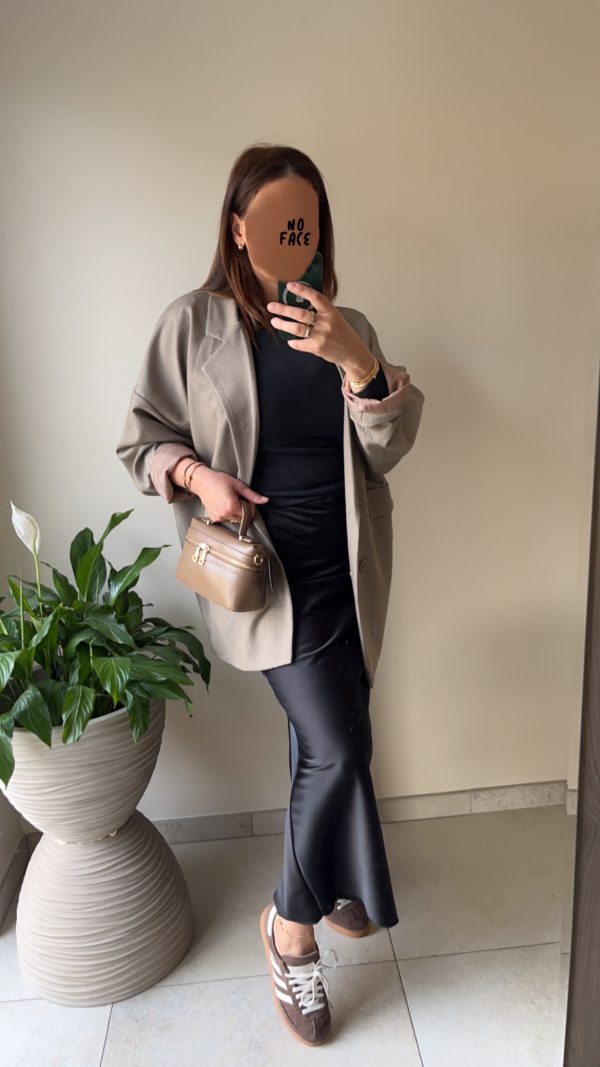 Jupe satin noir