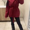 Manteau court bordeaux