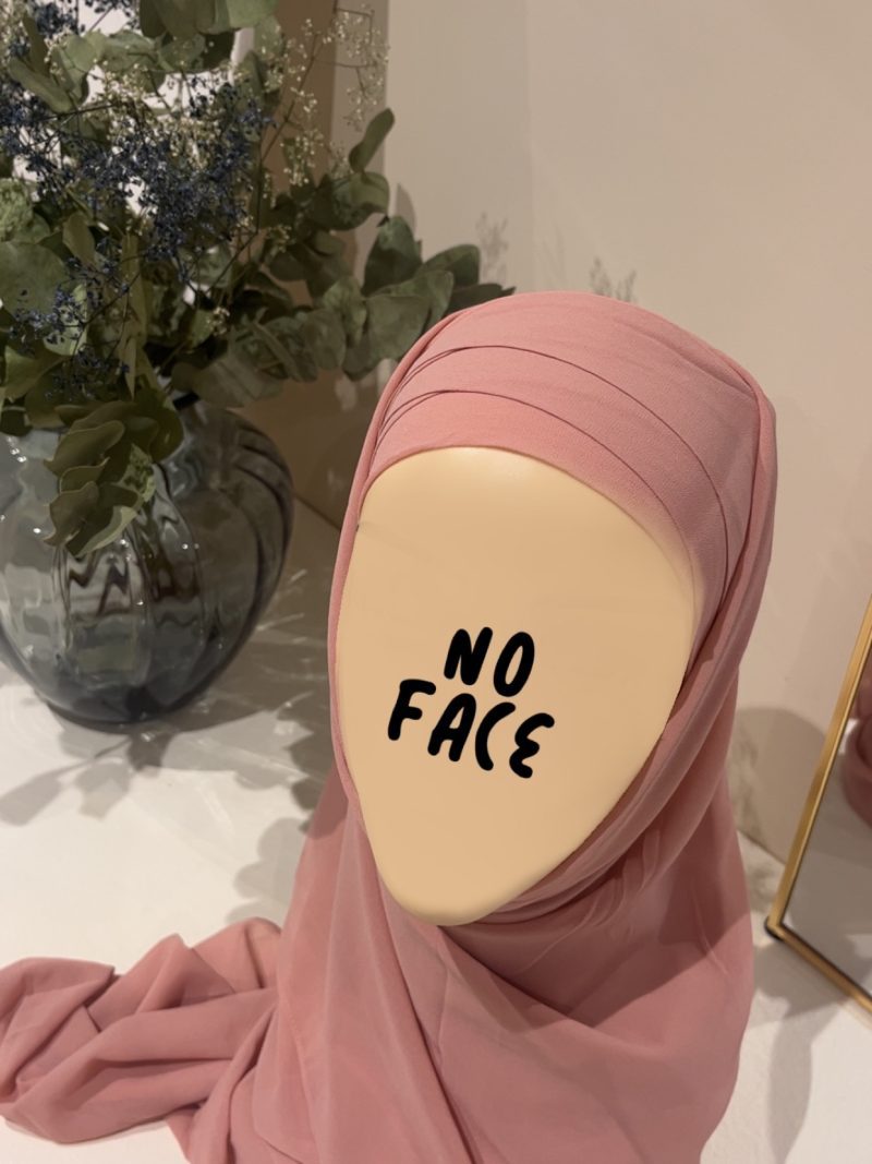 Hijab préformé rose bb