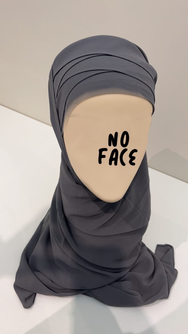 Hijab préformé gris