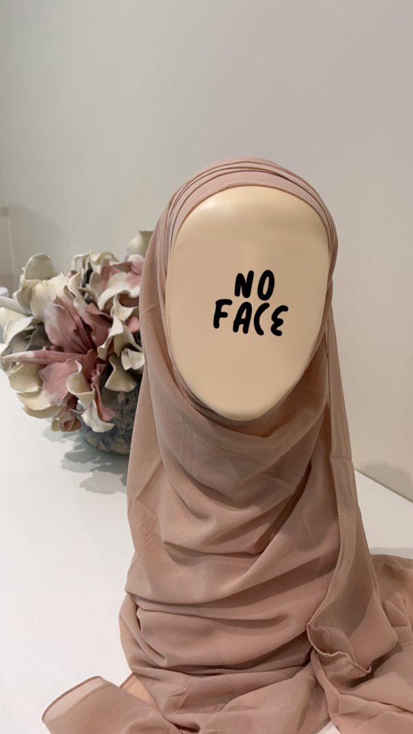 Hijab préformé nude