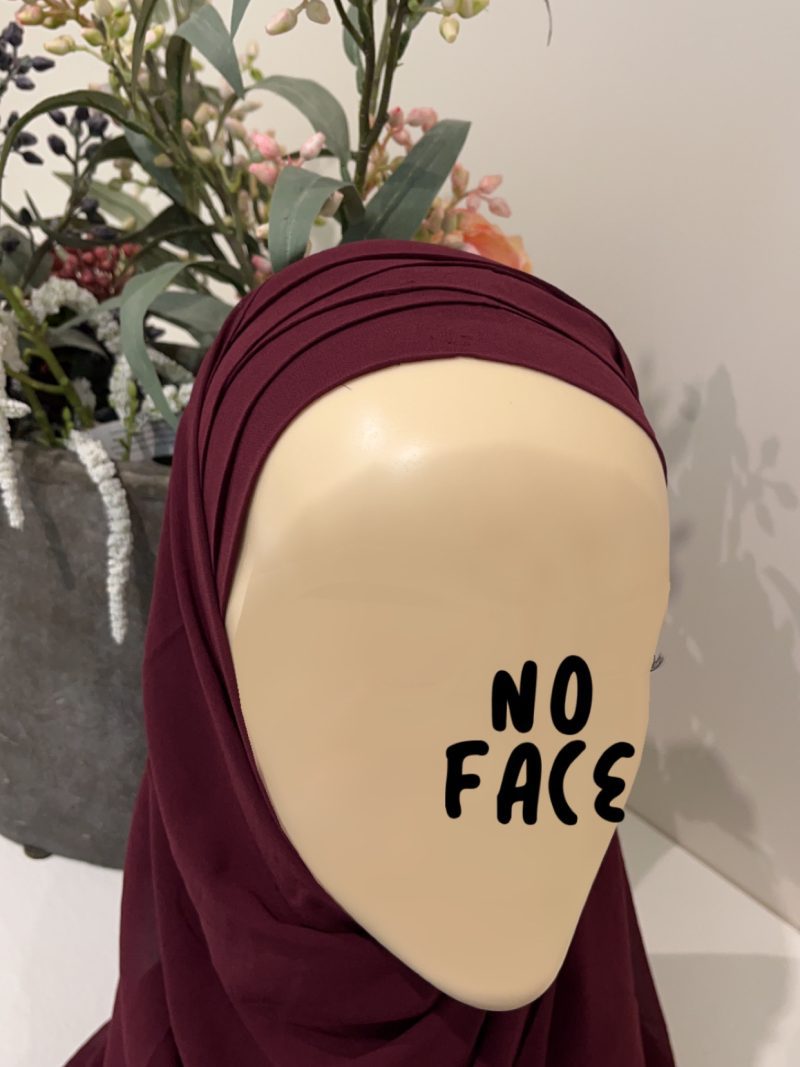 Hijab préformé bordeaux