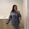 Ensemble jupe avec écharpe gris