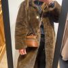 Manteau long fourrure marron
