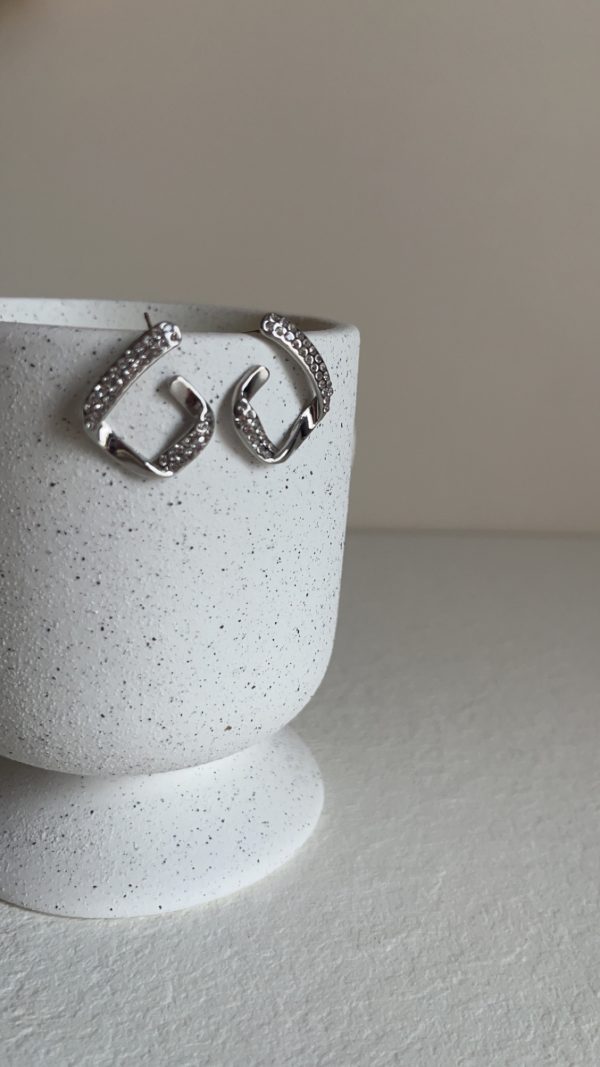 Boucle d’oreille Lisy blanc