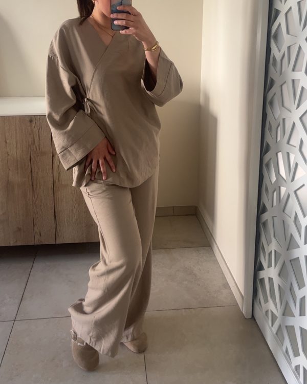 Ensemble cache coeur beige