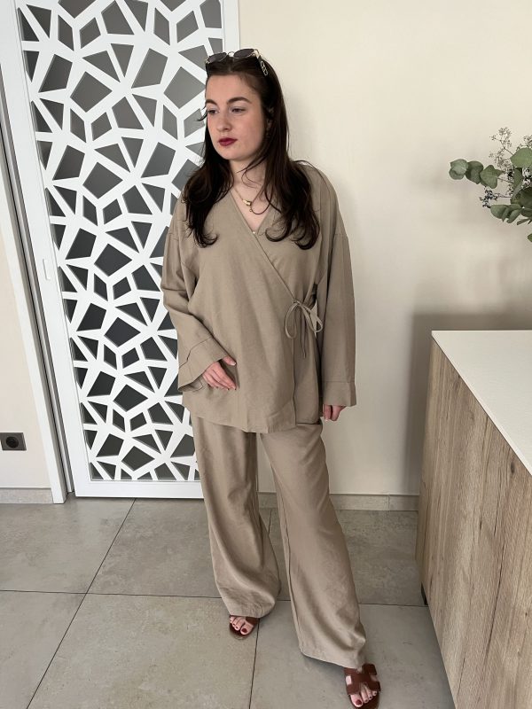 Ensemble cache coeur beige