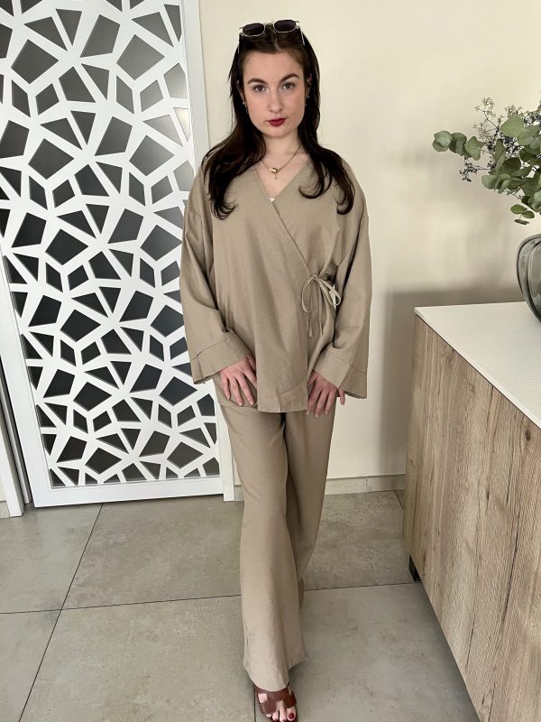 Ensemble cache coeur beige