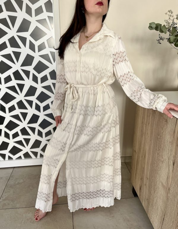 Robe dentelle blanc cassé