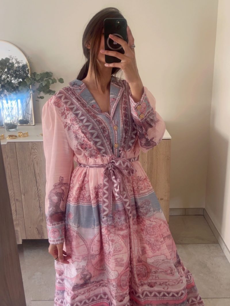 Robe Kate rose