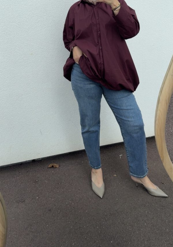 cjmkl1nuyxbjagf0lzezljywljeumcaoavbob25lmtcsmtsgau9tide4ljc7igd6axapiai-57 Jeans droit taille haute bleu classique