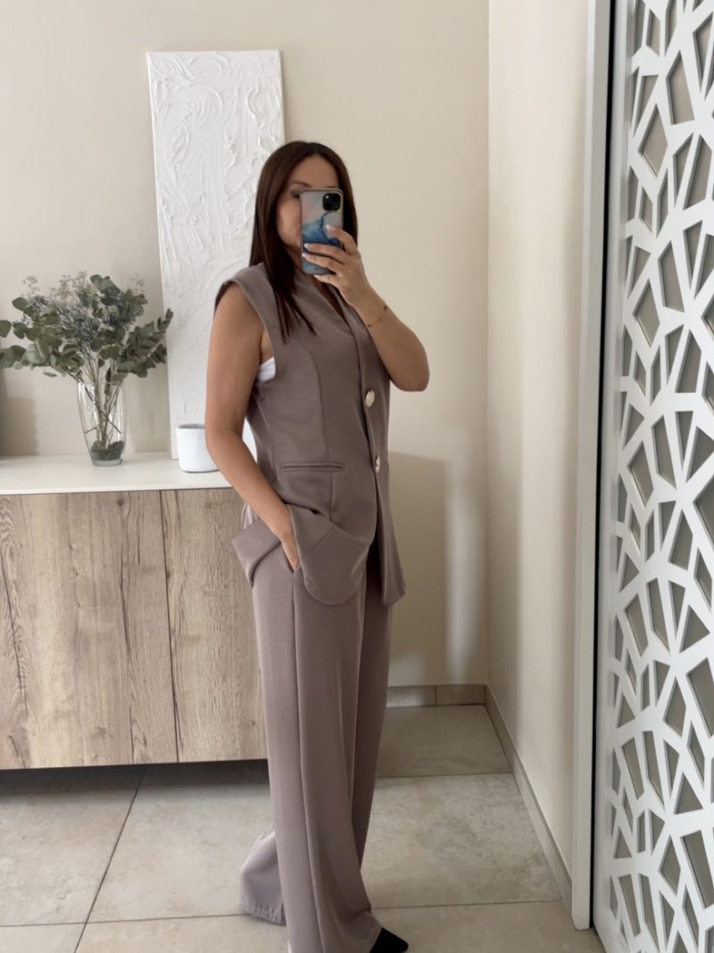 Ensemble Aby taupe