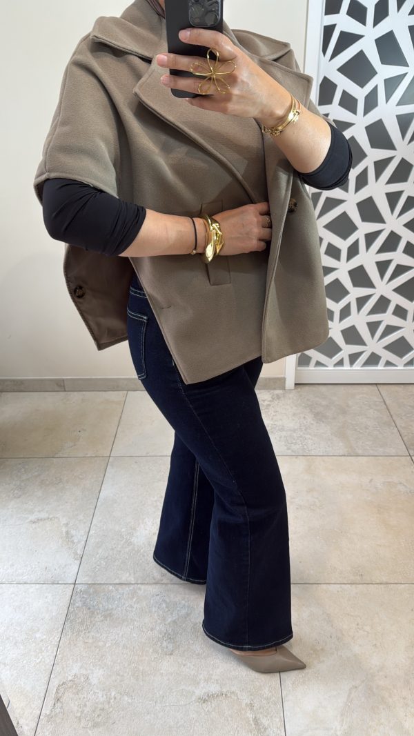 Cape beige