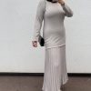 Robe pull plissé beige