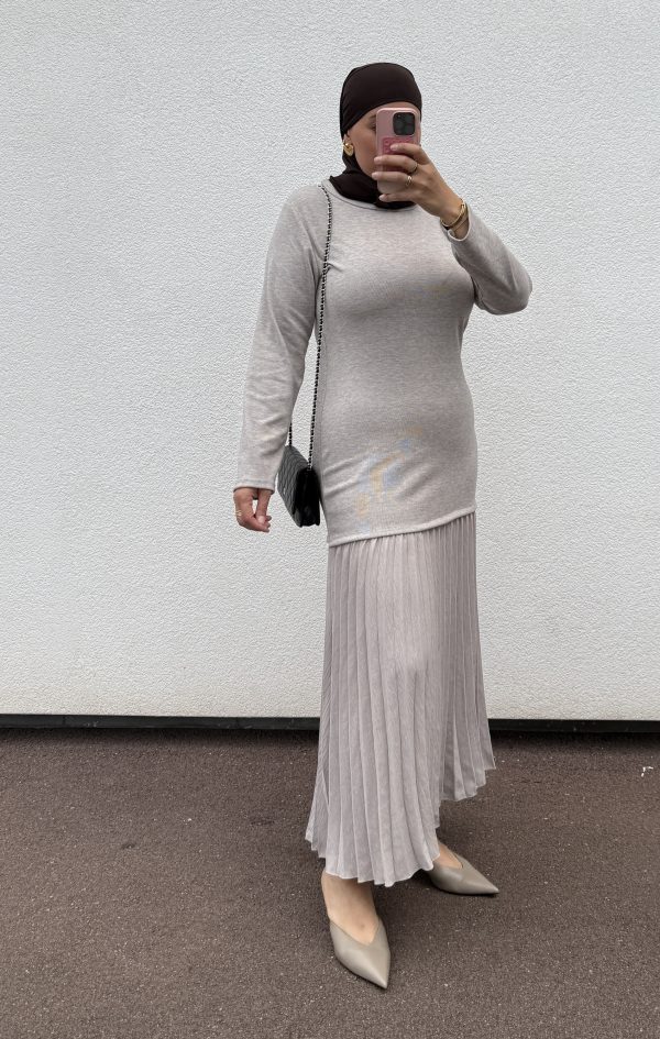 Robe pull plissé beige