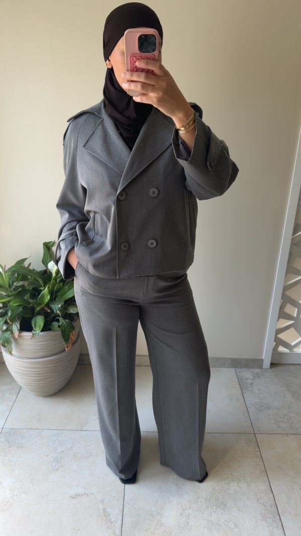 Ensemble Karla gris