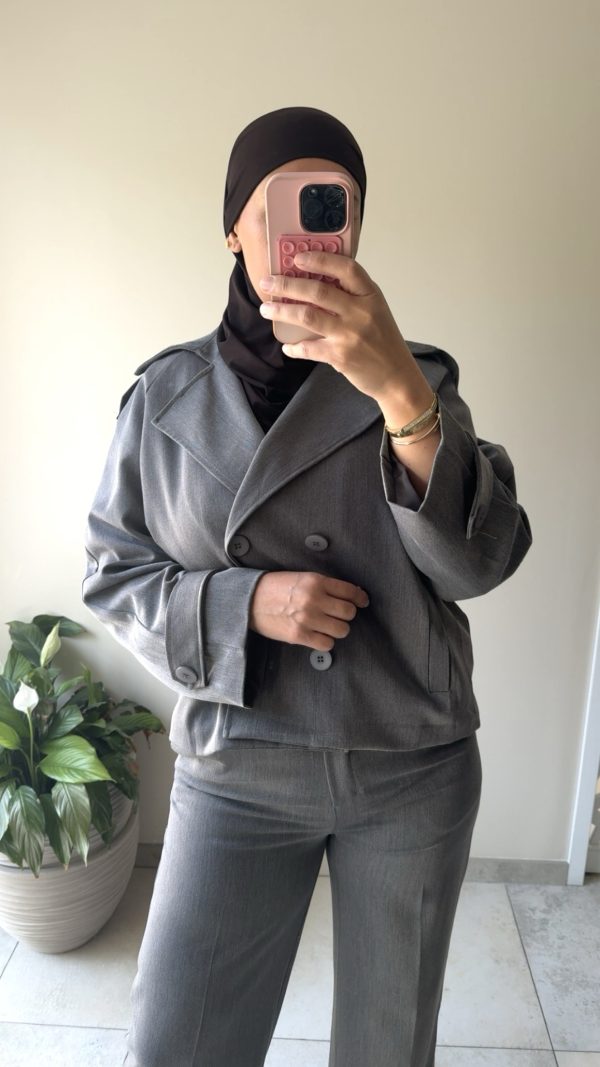 Ensemble Karla gris