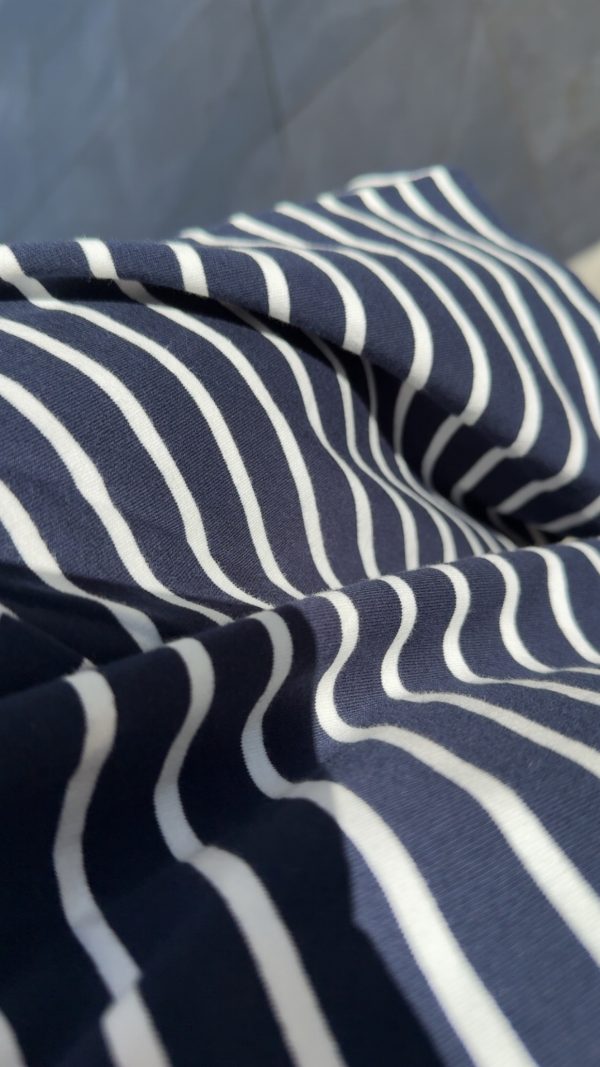 Polo marine et blanc
