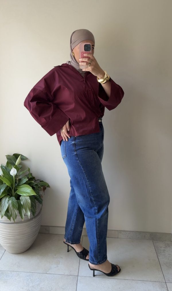 cjykmlnuyxbjagf0lzezlju5ljaunjagkglqag9uzte3lde7iglpuyaxoc42lji7igd6axapiai-2 Jeans barrel délavé