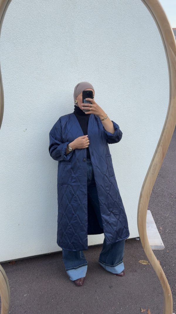 cjmkl1nuyxbjagf0lzezljywljeumcaoavbob25lmtcsmtsgau9tide4ljc7igd6axapiai-12 Manteau léger matelassé bleu