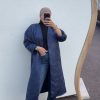 cjmkl1nuyxbjagf0lzezljywljeumcaoavbob25lmtcsmtsgau9tide4ljc7igd6axapiai-13 Manteau léger matelassé bleu
