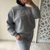 Ensemble jogging gris – confort et style casual chic