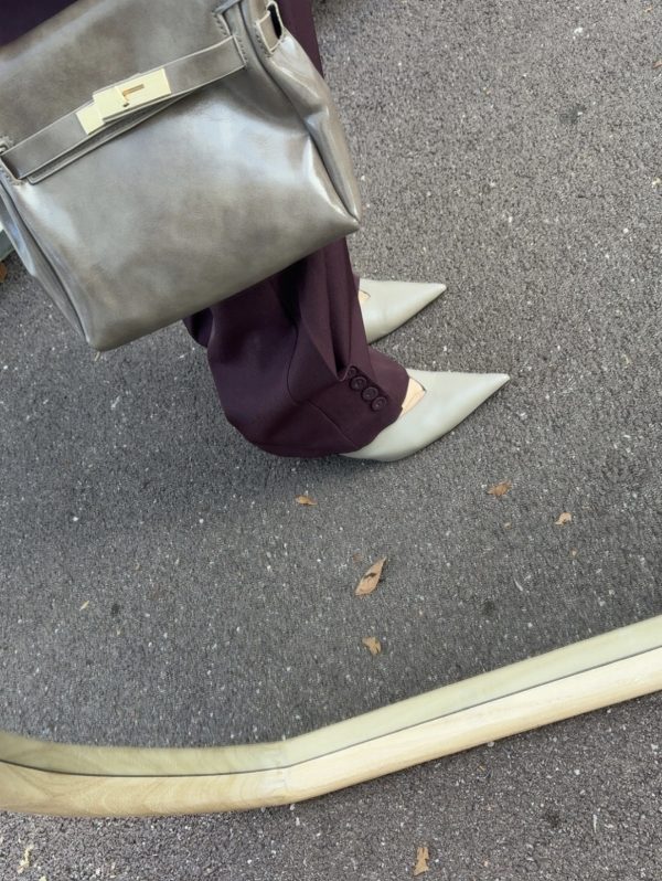 cjmkl1nuyxbjagf0lzezljywljeumcaoavbob25lmtcsmtsgau9tide4ljc7igd6axapiai-38 Pantalon Bouts bordeaux