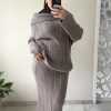 img_4155 Ensemble en maille côtelée femme – Pull oversize et jupe longue taupe