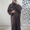 Manteau long en laine chocolat – Élégance intemporelle et chaleur raffinée