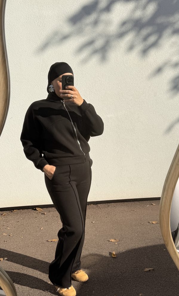 img_6436 Ensemble jogging noir– confort et style casual chic
