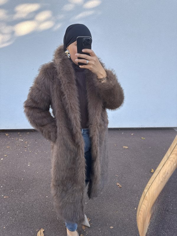 Manteau long en fausse fourrure – chaleur, élégance et confort absolu marron