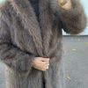 Manteau long en fausse fourrure – chaleur, élégance et confort absolu marron