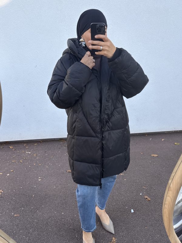 Doudoune longue noire – chaleur et style urbain