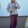 cjukmvnuyxbjagf0lzezljyyljeumcaoavbob25lmtcsmtsgau9tidi2ljaumtsgz3ppcckgag-22 Gilet maille cintrée – manches évasées et coupe féminine beige