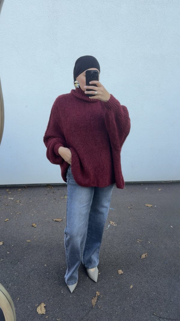 Pull oversize à col montant – douceur et style cocooning bordeaux