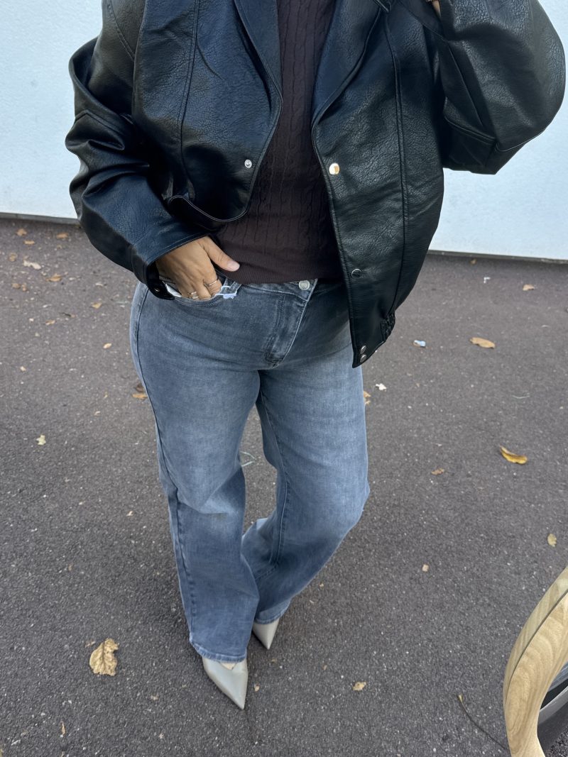 Blouson noir oversize effet cuir – allure moderne et urbaine