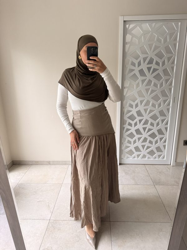Jupe longue asymétrique fluide – esprit bohème chic beige