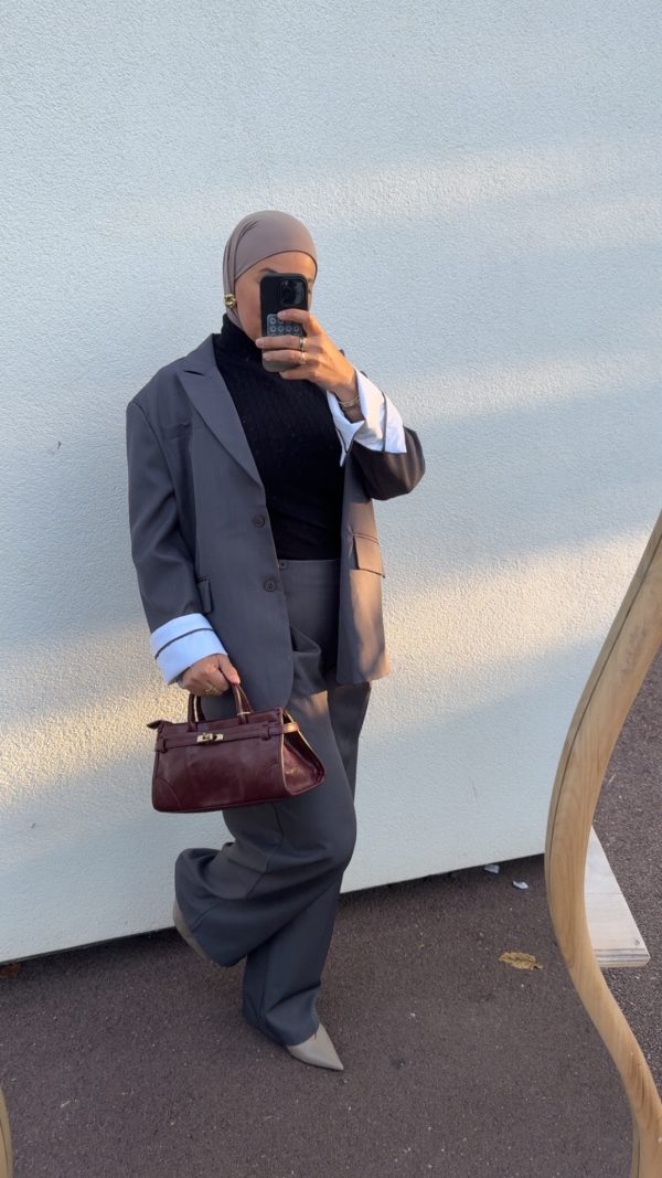 cjmkl1nuyxbjagf0lzezljywljeumcaoavbob25lmtcsmtsgau9tide4ljc7igd6axapiai-65 Blazer Trendy gris