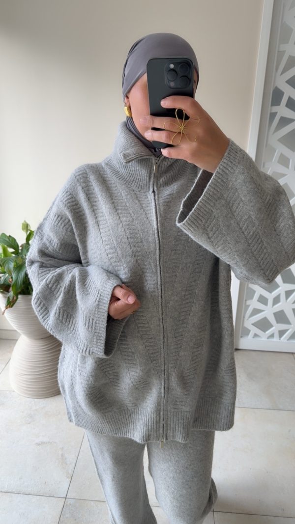 img_8307 ENSEMBLE COCOONING ZIPPÉ GRIS – CHAUD, DOUX & ULTRA TENDANCE