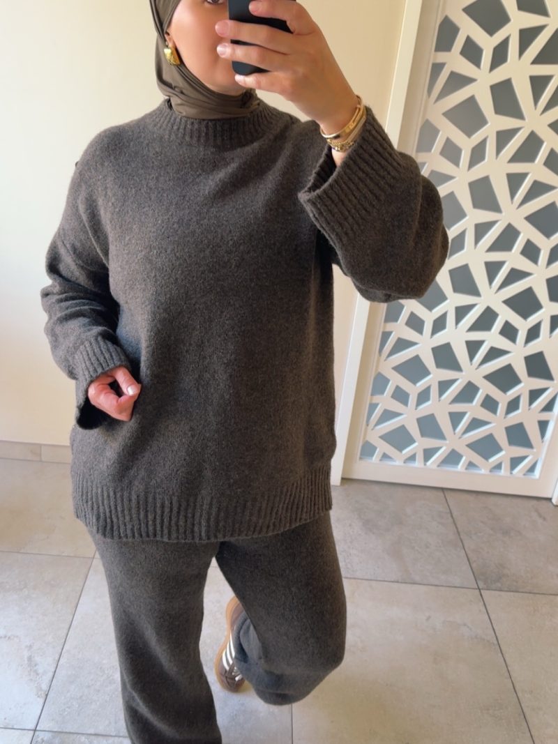 Ensemble Cocooning Dora– Maille Ultra Douce brun