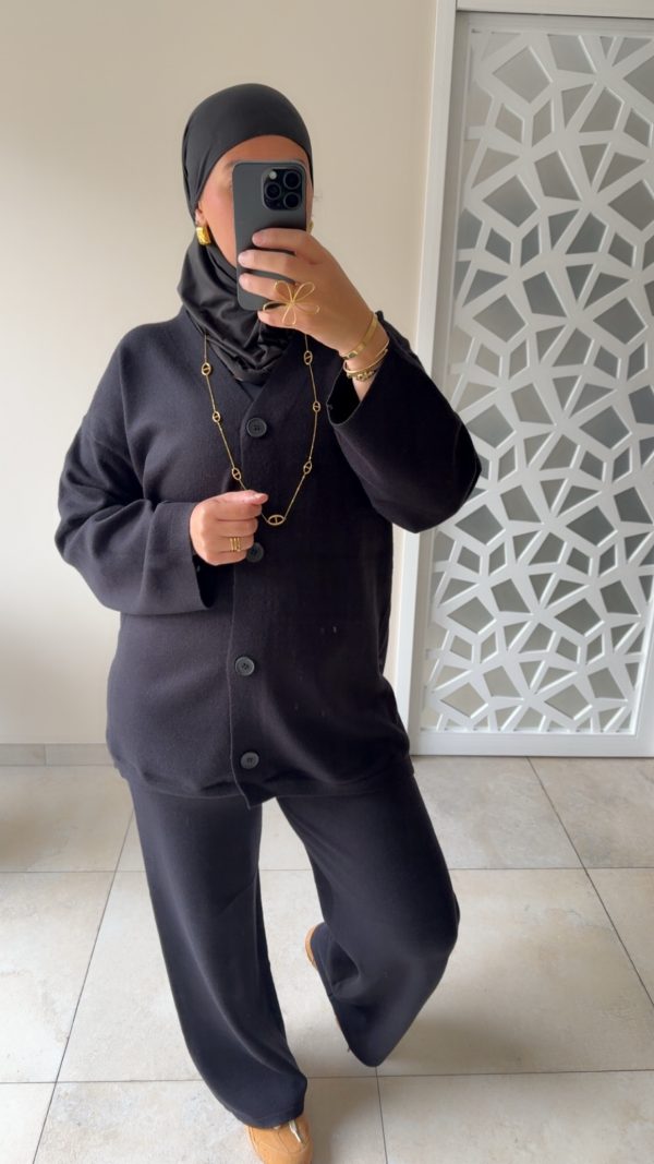 ENSEMBLE COCOONING NOIR – DOUX, CHIC & CONFORT ABSOLU