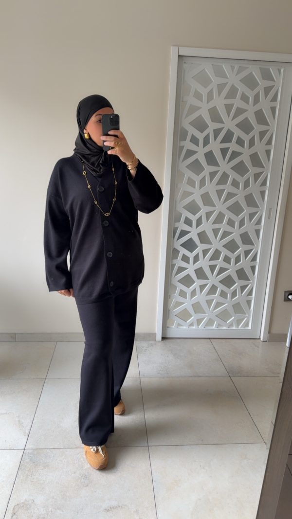 ENSEMBLE COCOONING NOIR – DOUX, CHIC & CONFORT ABSOLU