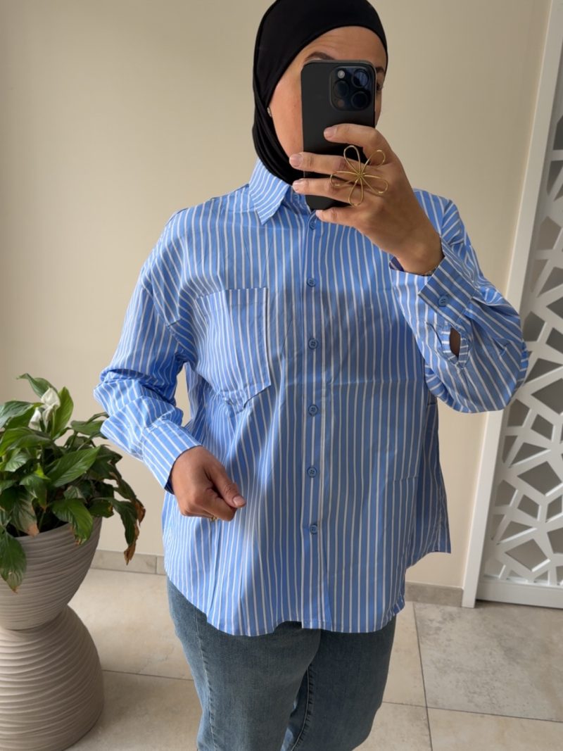 Chemise à rayures bleue